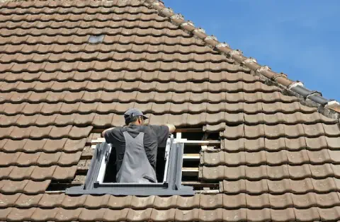 Pose de velux - Pouillon